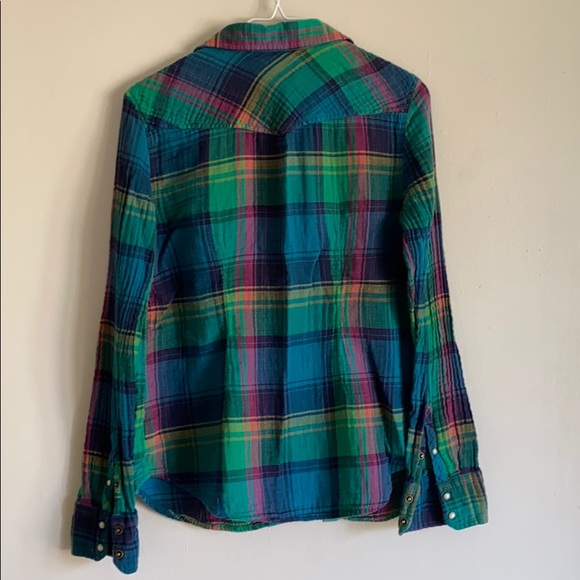 Long sleeve button-up flannel size medium - Picture 5 of 6